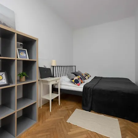 Cozy For Couples Near The Old Town By Renters * ワルシャワ