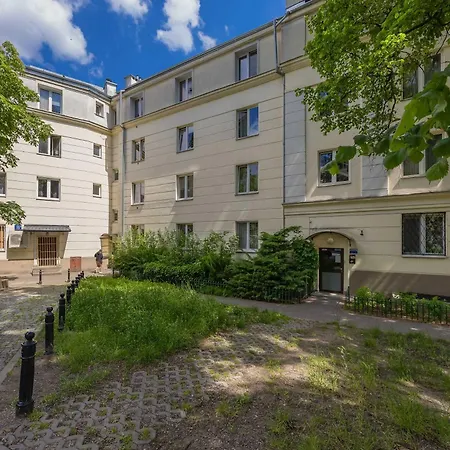 Cozy For Couples Near The Old Town By Renters